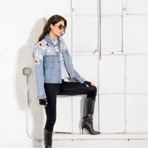 b501 5 light wash denim jacket with embroidery